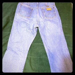 Men’s Wrangler 13MWZPW 38x36